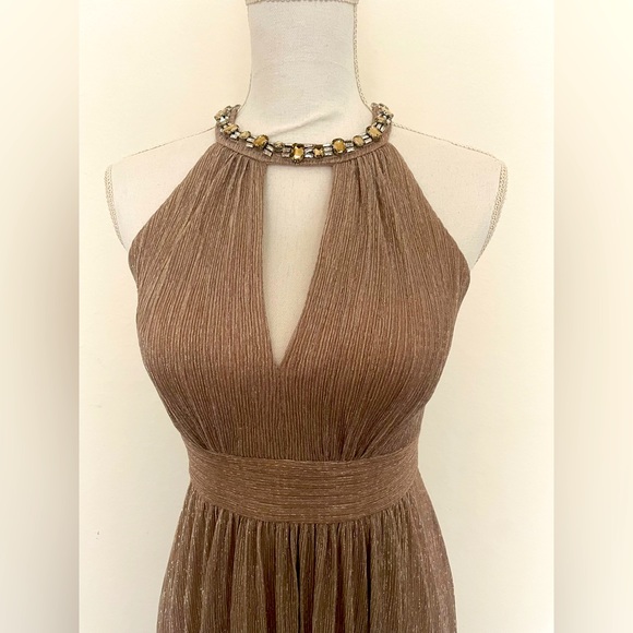 Eliza J Shimmering Cutout Halter Gown - Picture 6 of 7